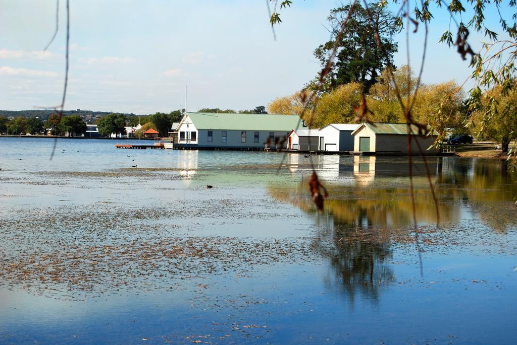 Lake Wendouree Luxury Apartments On Webster Ballarat Exterior foto